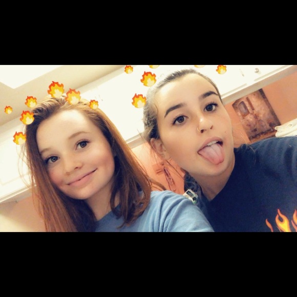 Meet your Posher, Claire - Picture 1 of 1